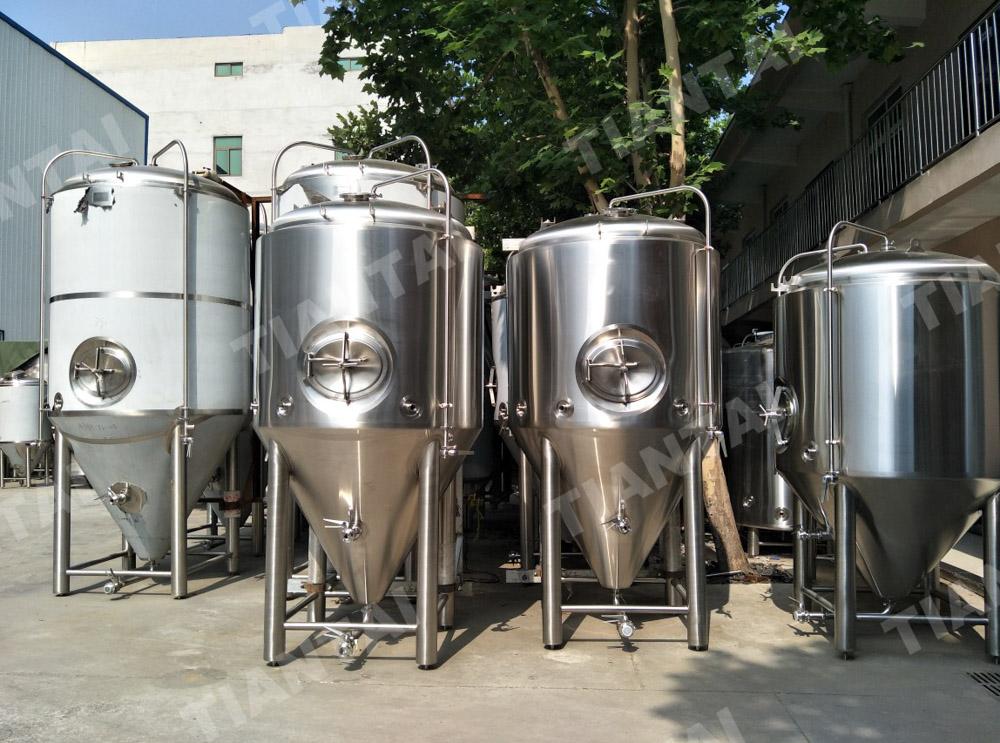 1000L Jacketed Conical Fermenter with New Racking Ram Design